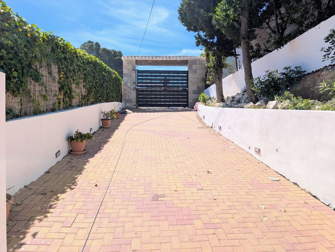 Property image 32