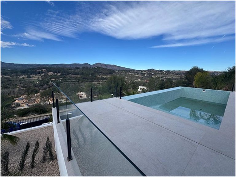 Property thumbnail 10