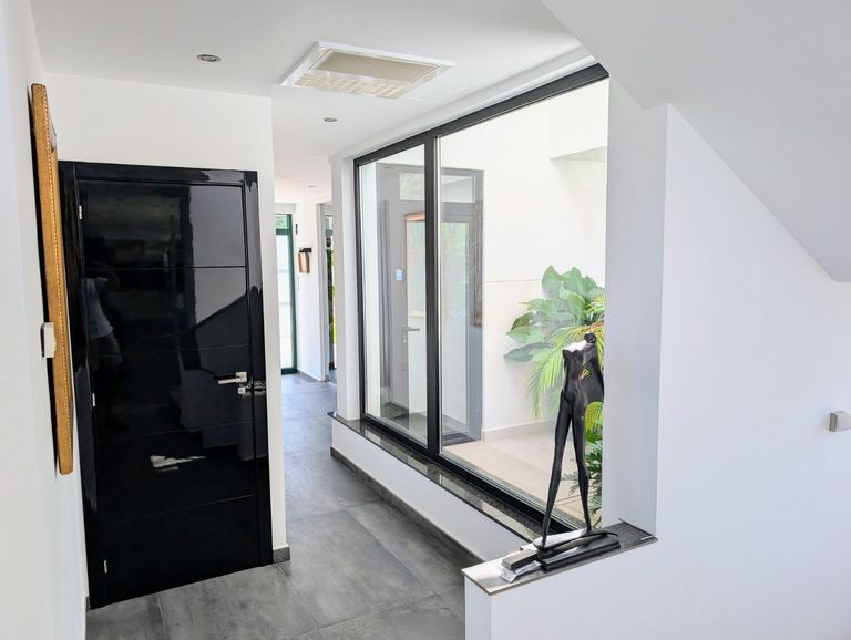 Property thumbnail 12