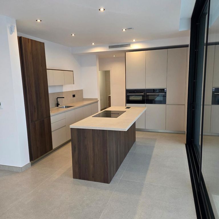 Property thumbnail 50