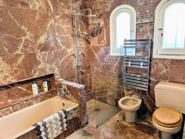 Property thumbnail 24