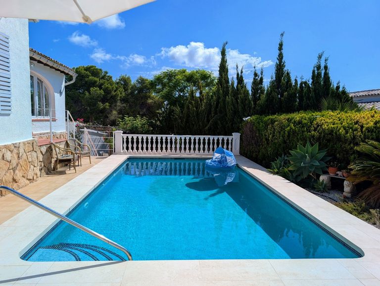 Property thumbnail 3