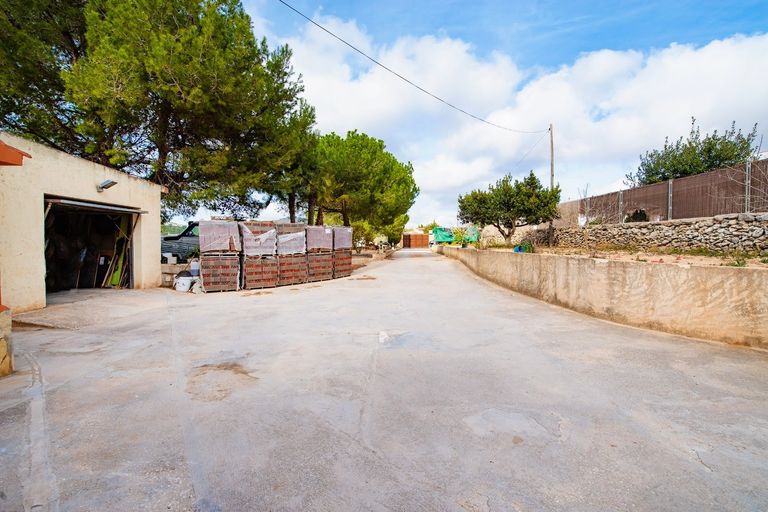 Property thumbnail 4