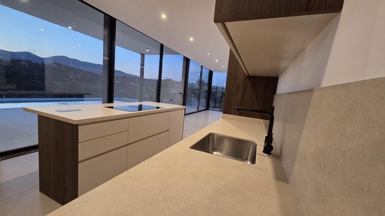 Property thumbnail 36
