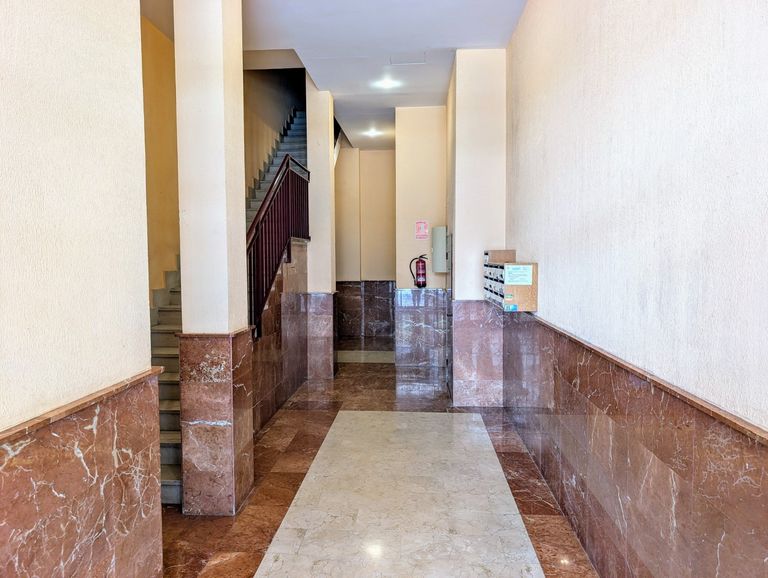 Property thumbnail 1