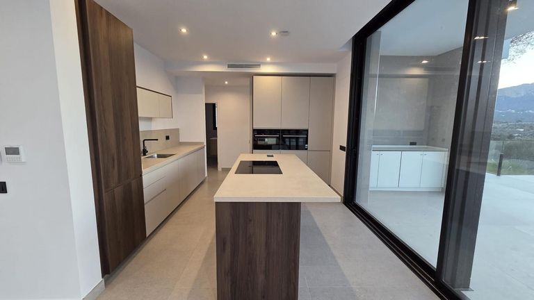 Property thumbnail 18