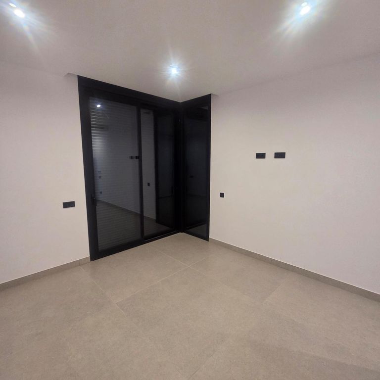 Property thumbnail 26