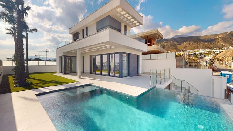 Property thumbnail 1