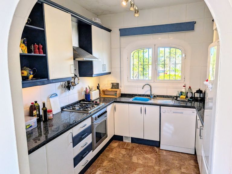 Property thumbnail 7
