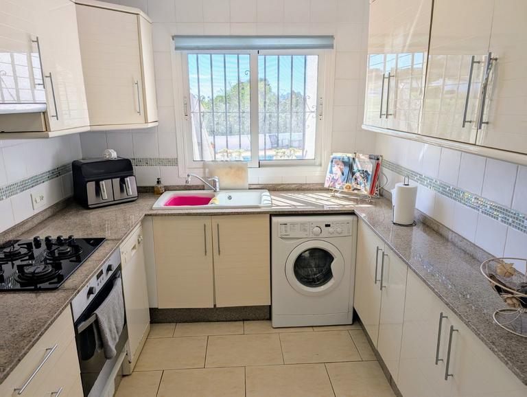 Property thumbnail 45