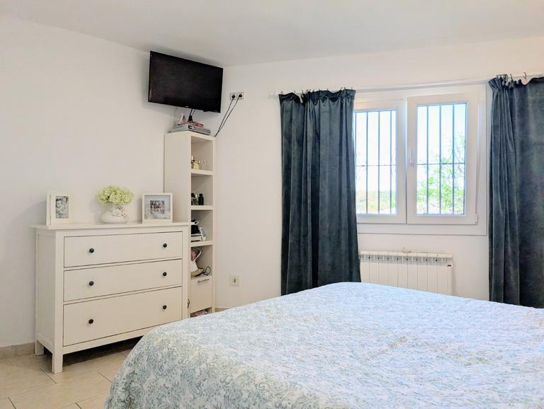 Property thumbnail 25