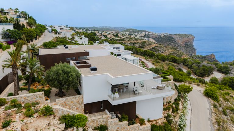 Property thumbnail 3