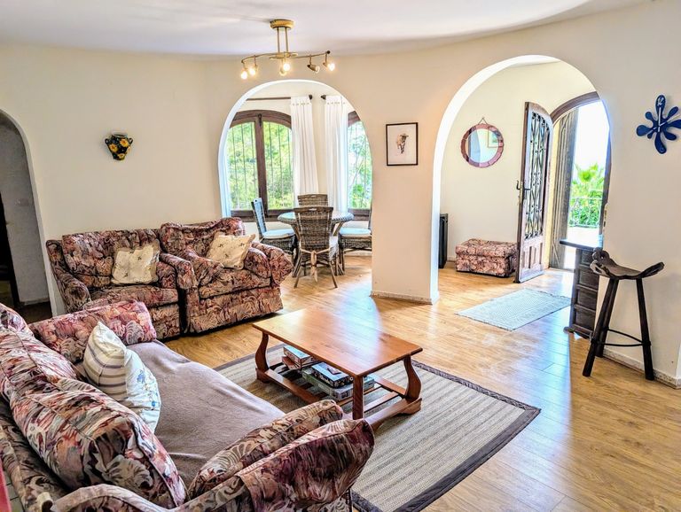 Property thumbnail 35