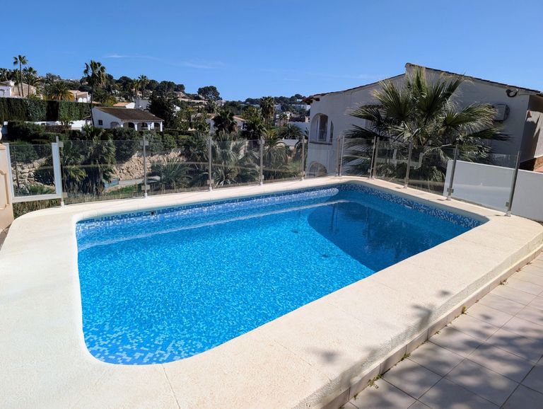 Property thumbnail 8