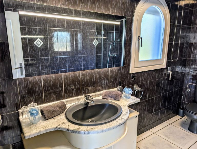 Property thumbnail 37