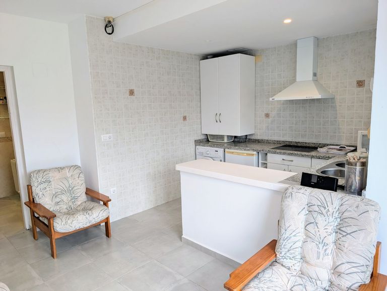 Property thumbnail 36