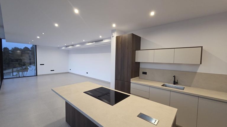 Property thumbnail 34
