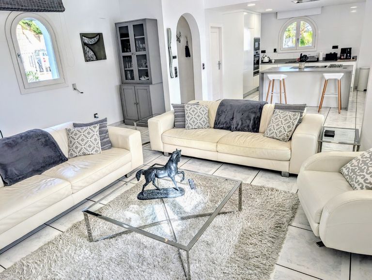Property thumbnail 7