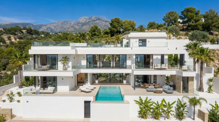 Property thumbnail 2