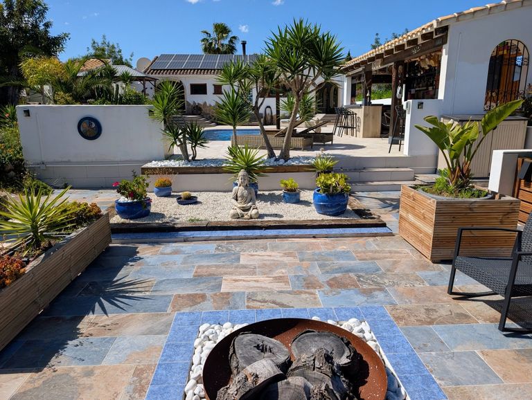 5 bedroom House / Villa in La Lluca, Costa Blanca - Property CR3