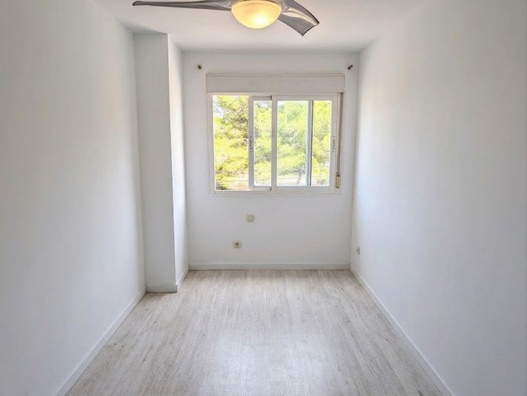 Property thumbnail 25