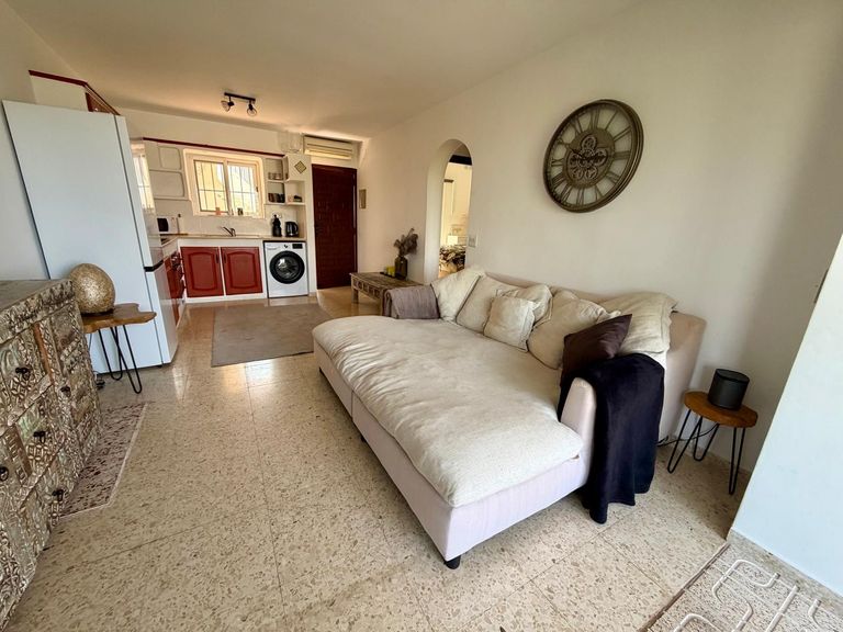 Property thumbnail 4