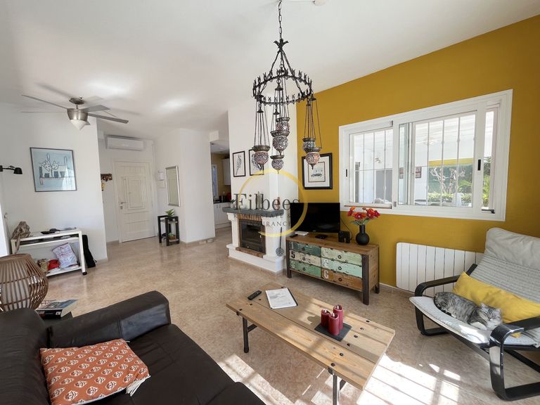 Property thumbnail 9