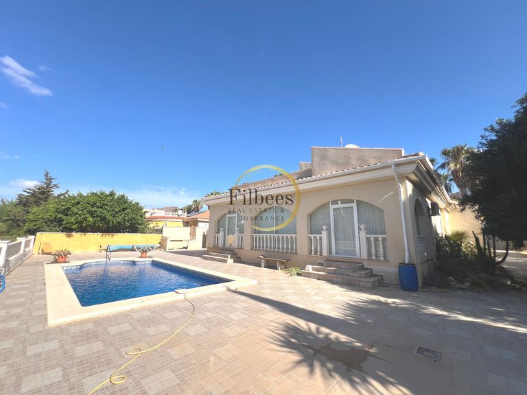 Property thumbnail 6