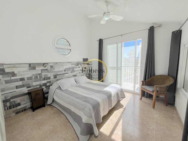 Property thumbnail 18