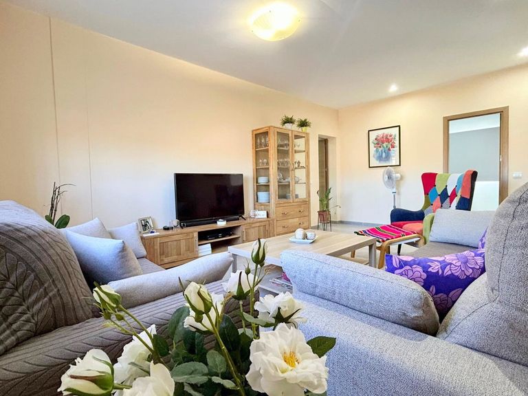Property thumbnail 5