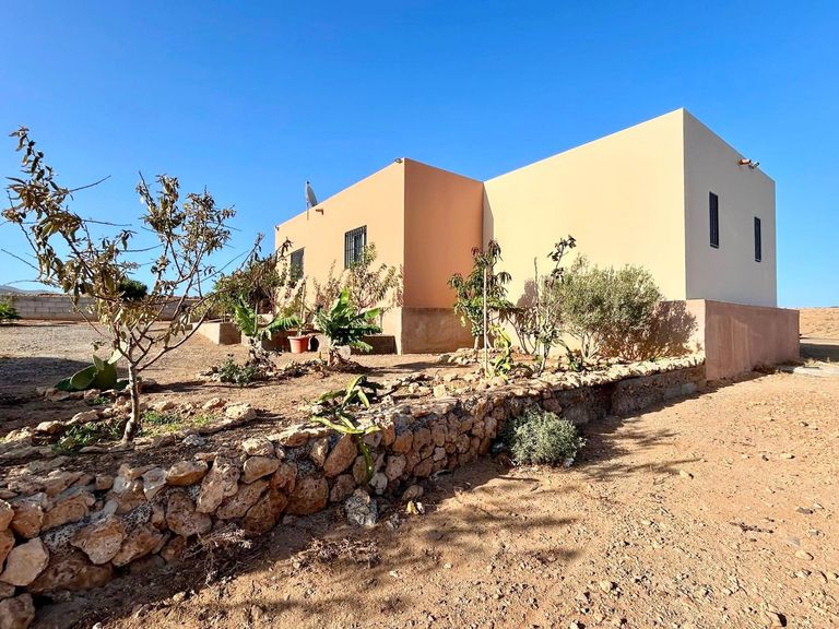 Property thumbnail 1
