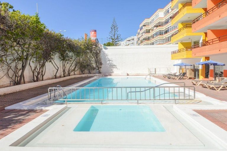 Property thumbnail 6