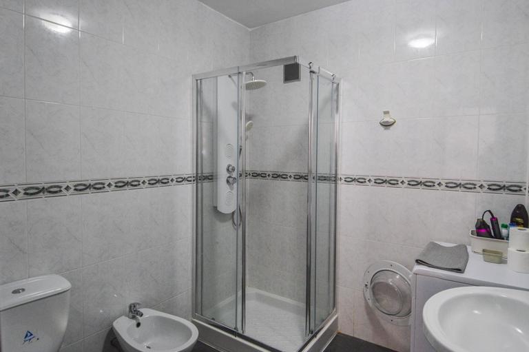 Property thumbnail 24