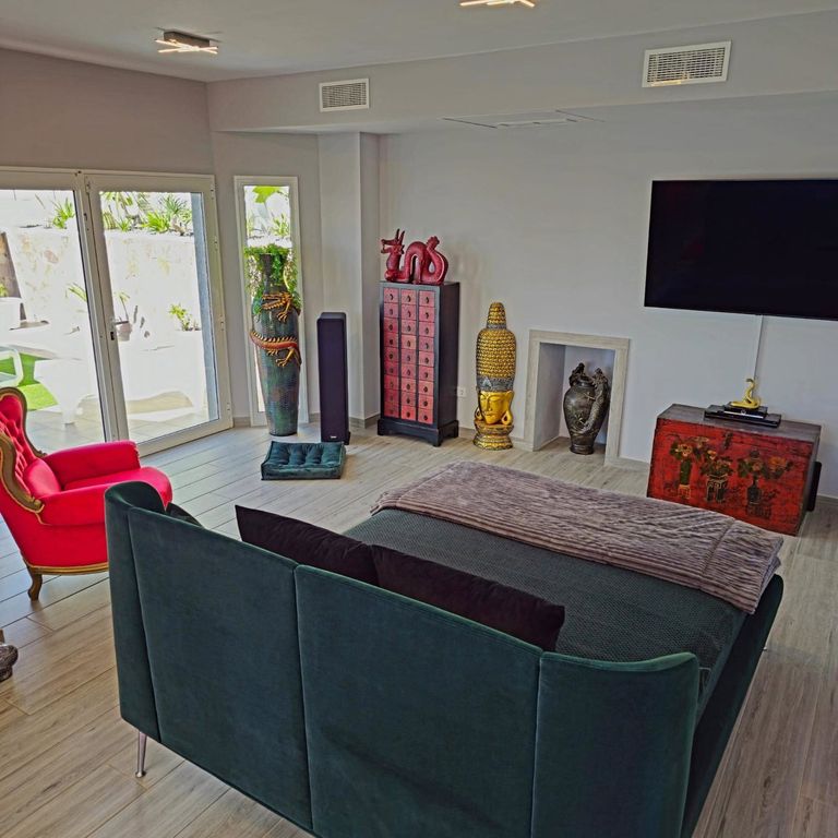 Property thumbnail 11