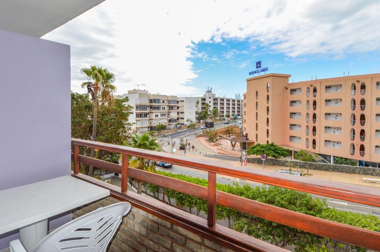 Property thumbnail 1