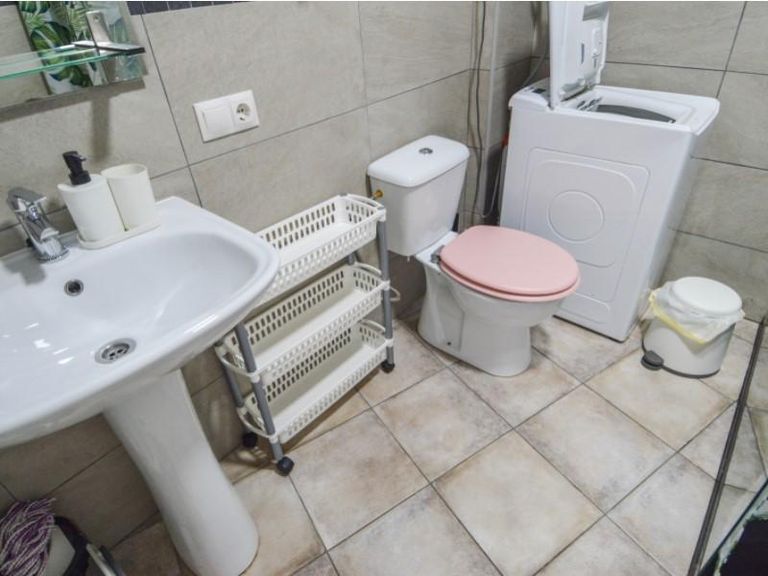 Property thumbnail 39
