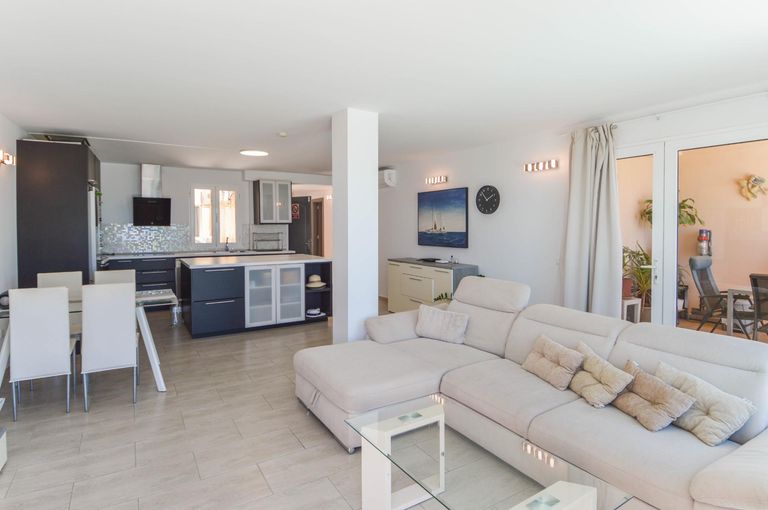 Property thumbnail 4