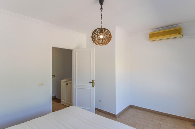 Property thumbnail 32