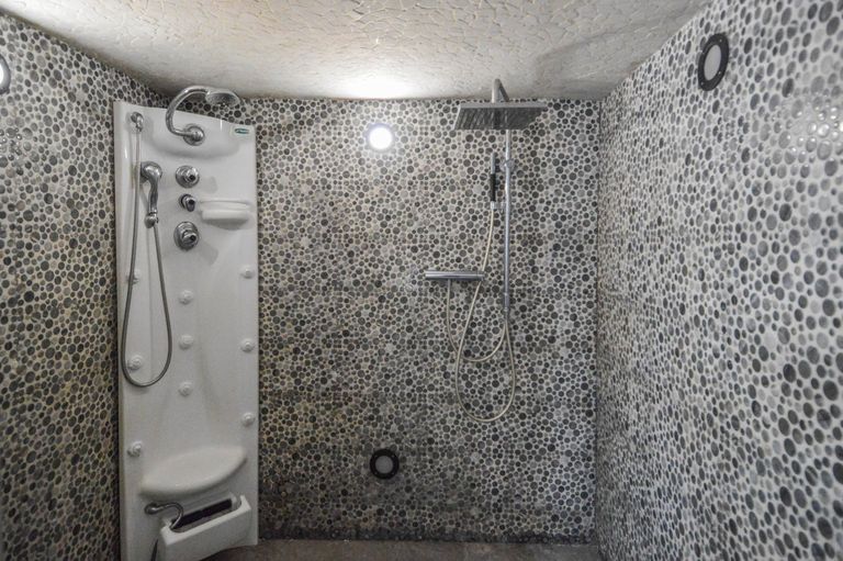 Property thumbnail 43