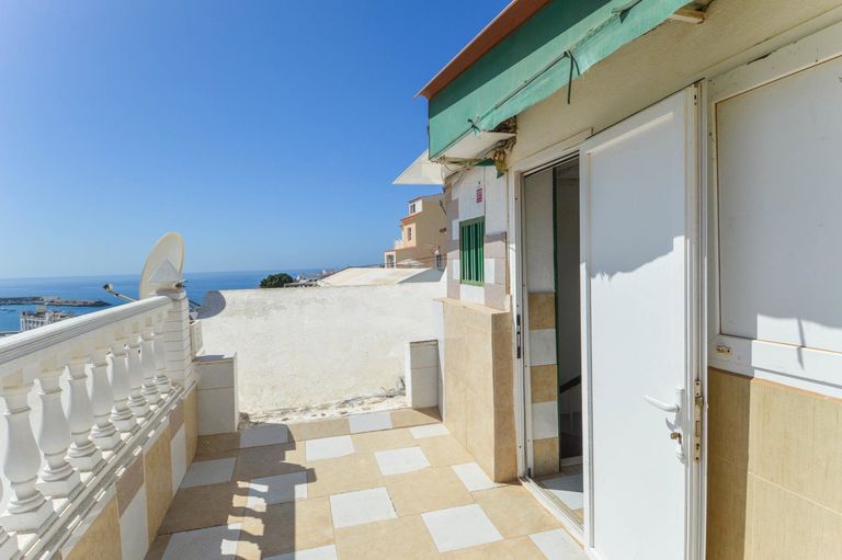 Property thumbnail 1