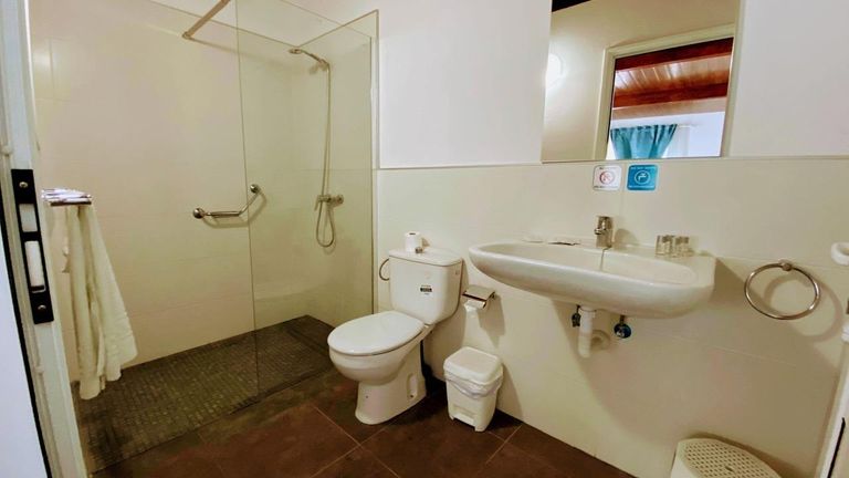 Property thumbnail 36