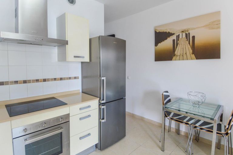 Property thumbnail 14