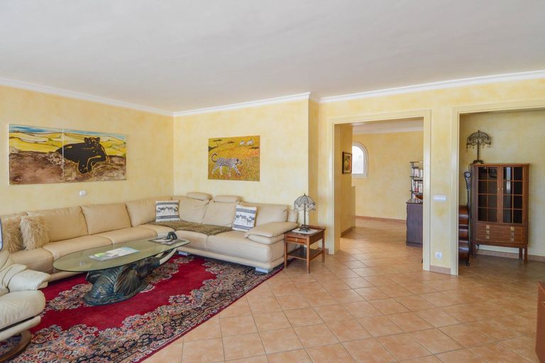 Property thumbnail 18