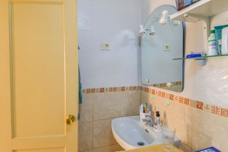 Property thumbnail 25