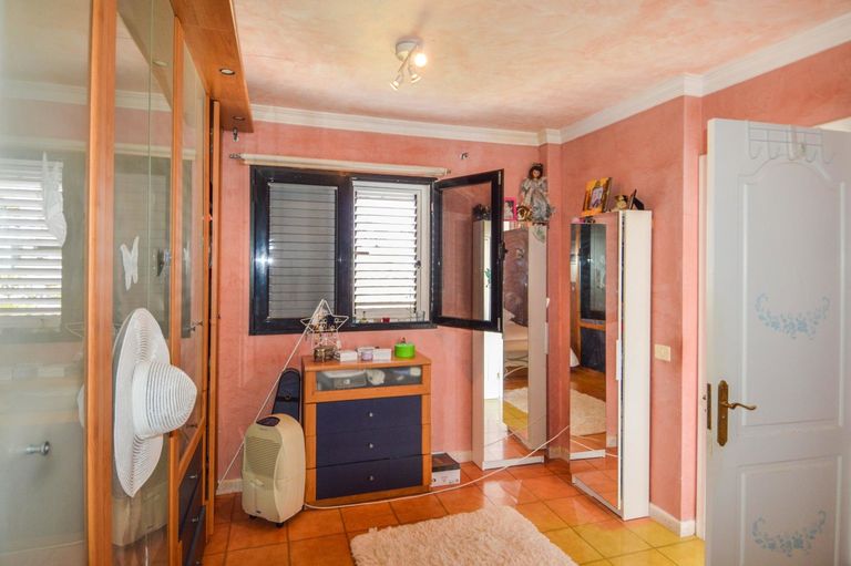 Property thumbnail 29