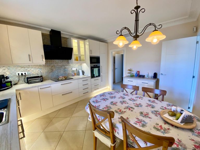 Property thumbnail 50