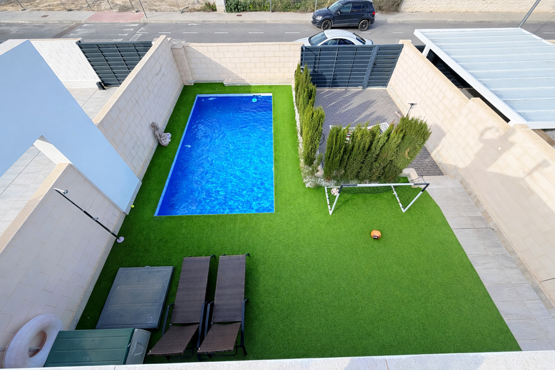 3 bedroom House / Villa in Benijofar, Costa Blanca - Property IH520995