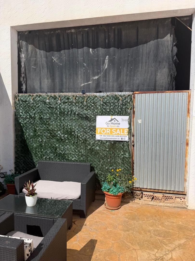 0 bedroom Commercial and Hotel in Guardamar De Segura, Costa Blanca - Property IH521007