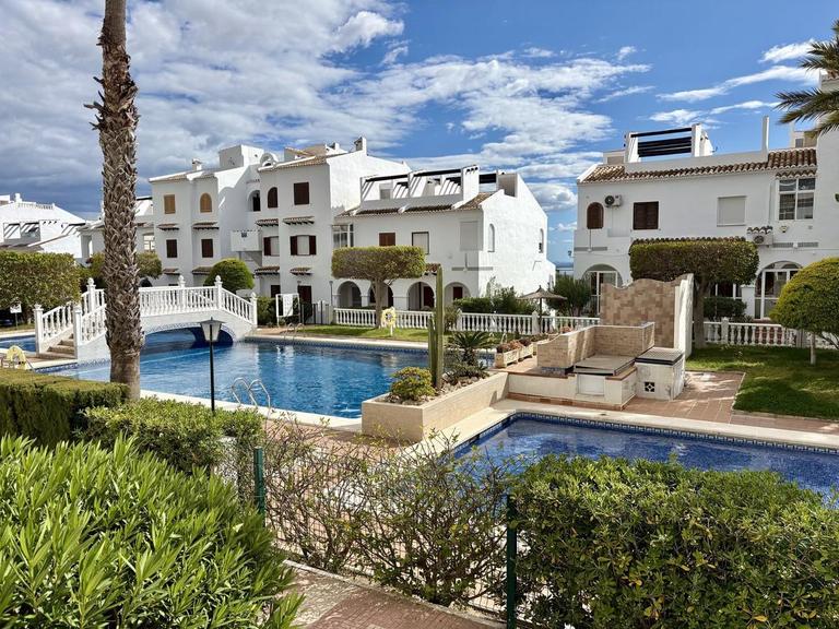Property thumbnail 1