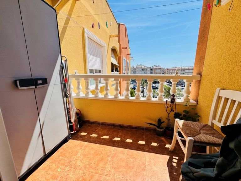 Property thumbnail 1